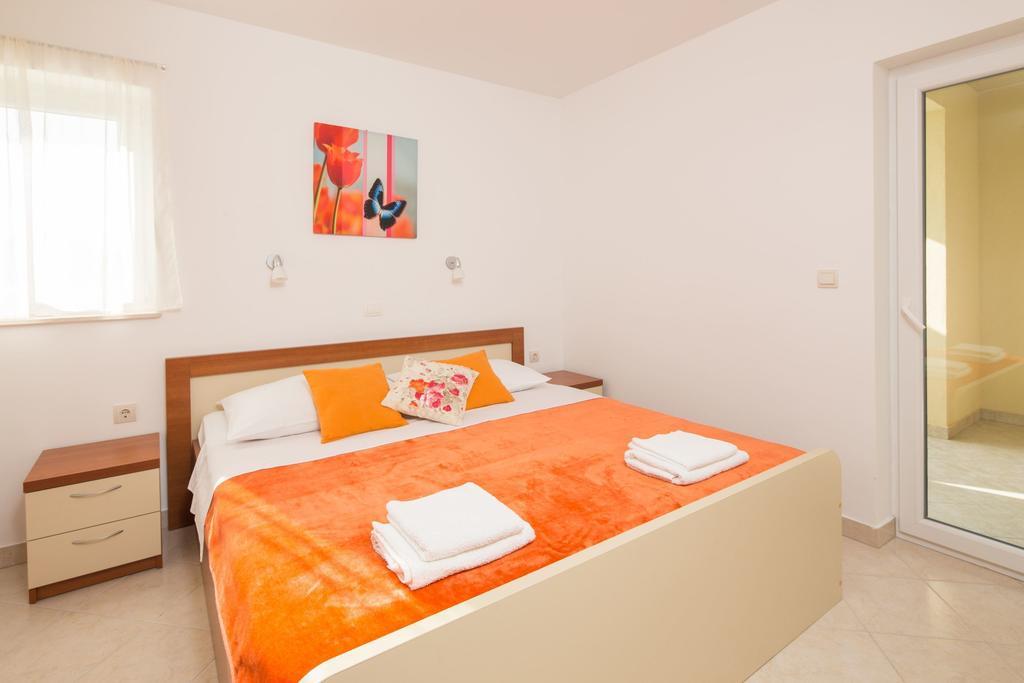 Apartments Leon 珀德垂那 客房 照片